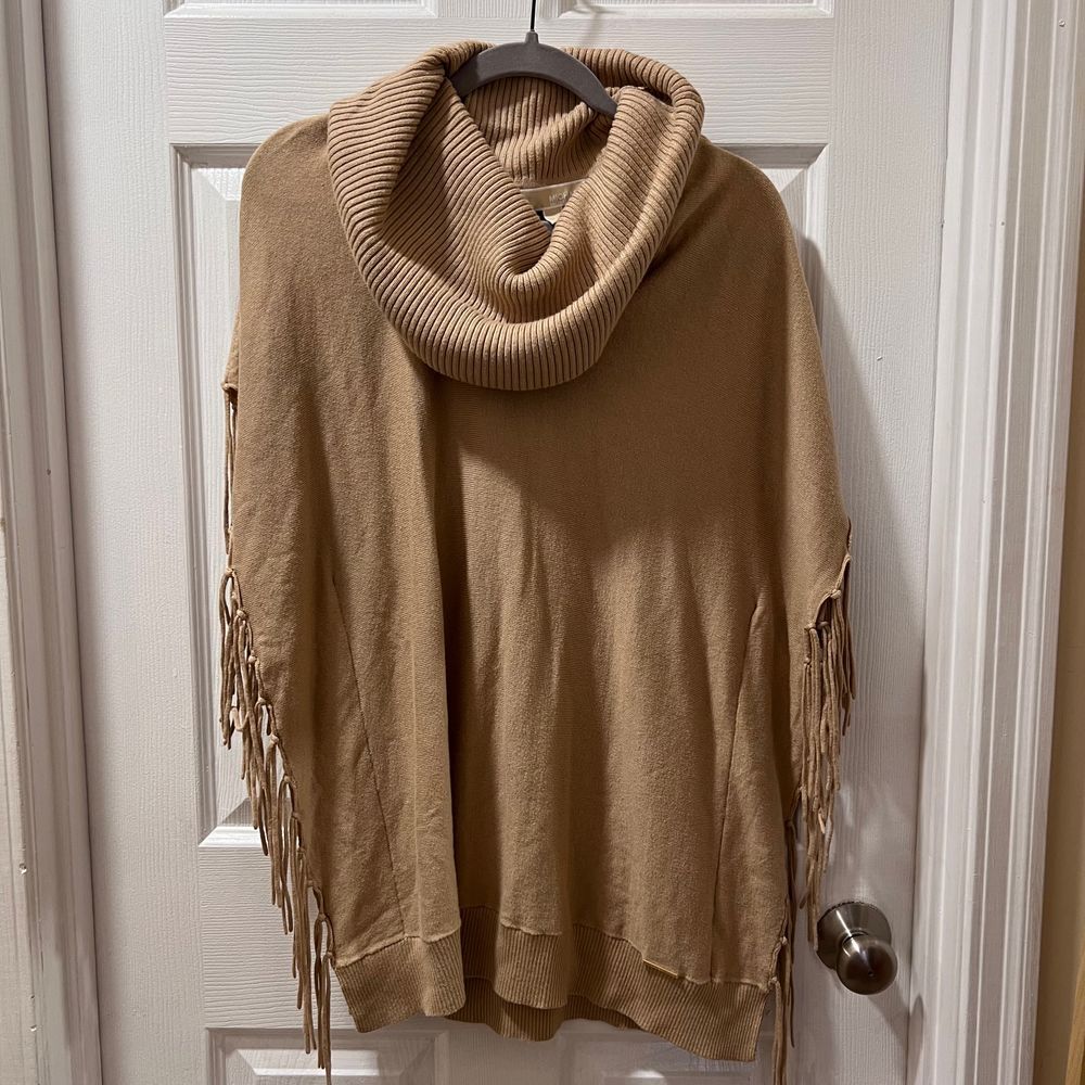 MICHAEL KORS Chic Cowl Neck Sweater w/Fringe Detail in Camel - Western - SZ M
